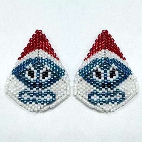 Blue Bominable by Lori Ahlin©2026, Circular Peyote, Beaded Earrings, Delica beads, Christmas earrings, Peyote Stitch, Bead Class, Beaded Triangle, Beaded Abominable Snowman Earrings, Beading class, Beaded ornament, Abominable Snowman ornament